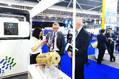 HQHP дебютировал на Gastech Si9